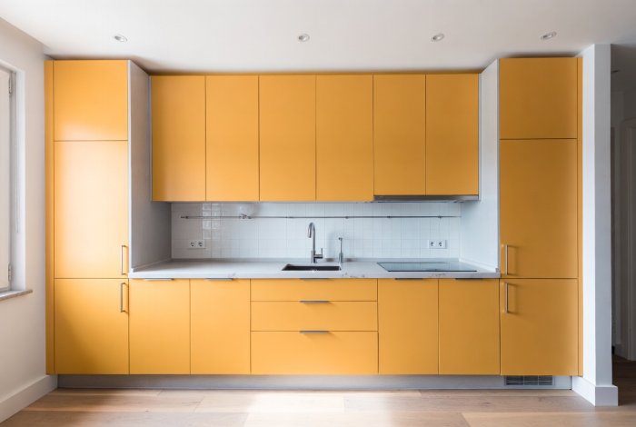 Прямые кухонные гарнитуры в Екатеринбурге